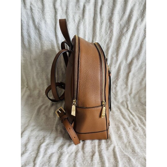 backpack travel supplier Traveler's Choice Markham Color:White and Gold a rear strap for Chloe Crossbody Bags Humminbird Helix Used Fishfinder